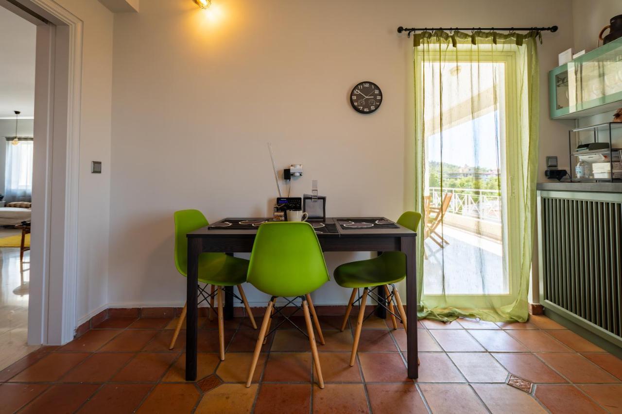 Spacious Apartment In Kavouri Atena Exterior foto